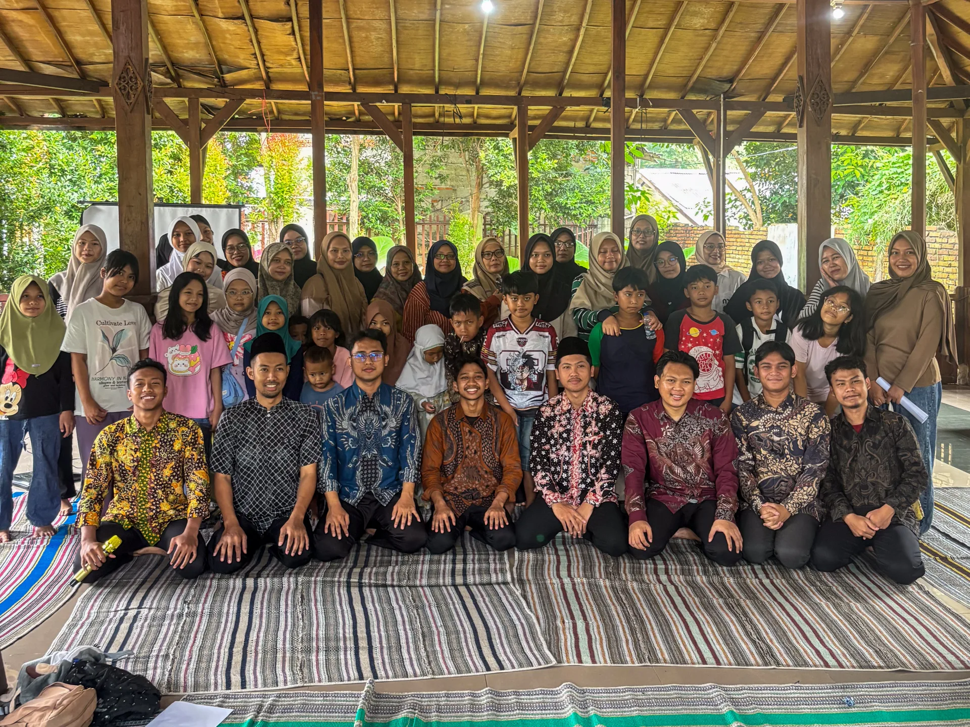 Asrama Mahasiswa Islam Walisongo Gelar Grand Opening AWS Bimbel